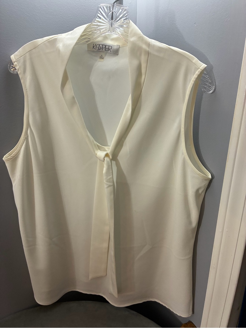Kasper Ivory Tie-Neck Sleeveless Camisole